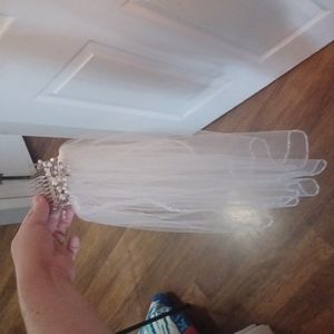 Wedding veil!
